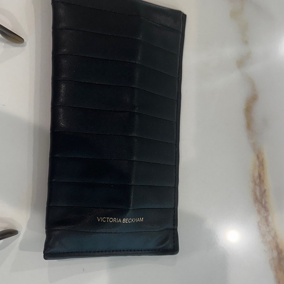 Victoria Beckham Gold Frame Sunglasses - Picture 2 of 5